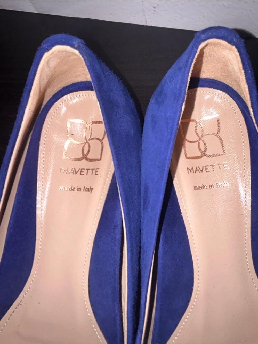 Mavette Suede Pointed Flats size 7.5